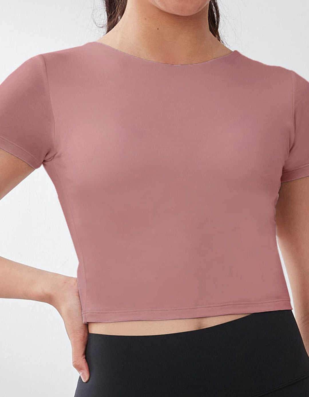 HOW- EFFORTLESS Yoga Low Impact Padded Short Sleeve Crop Top Tops Her own words SPORTS New Rose Taupe x Ashes of Roses XS 