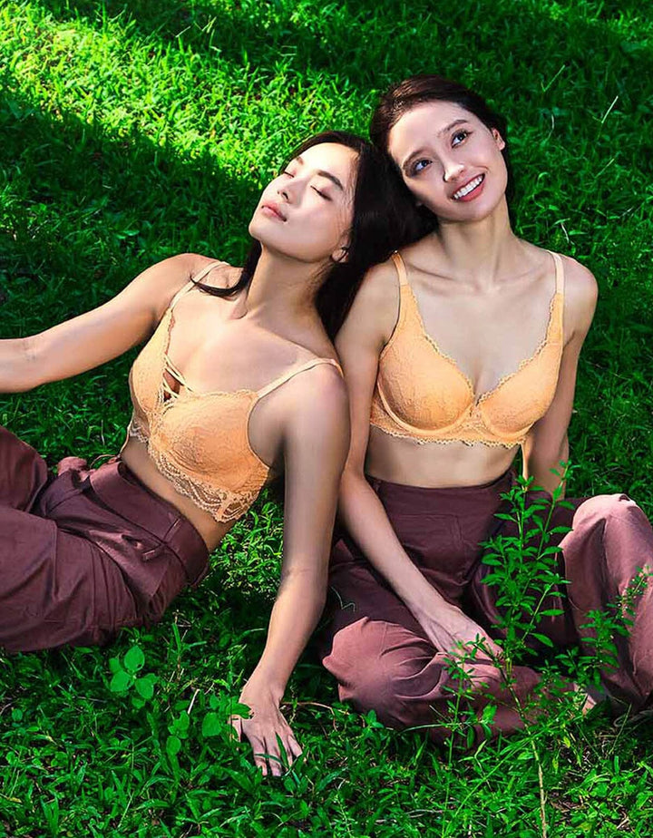 SUSTAINABLE REherbafoam™ Soft Touch Full Coverage Lightly Lined Lace Bra Bra Her own words 