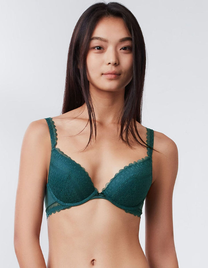 STYLIST Airy Plunge Push Up Lace Bra Bra Her own words 