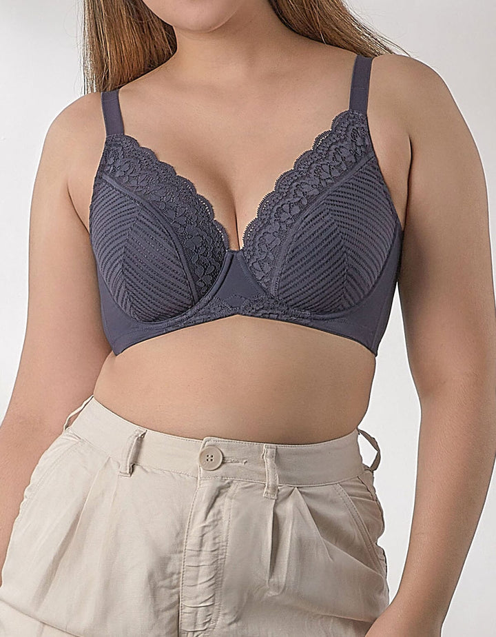 AIRY Max Lightly Lined Lace Bra Bra Her own words 