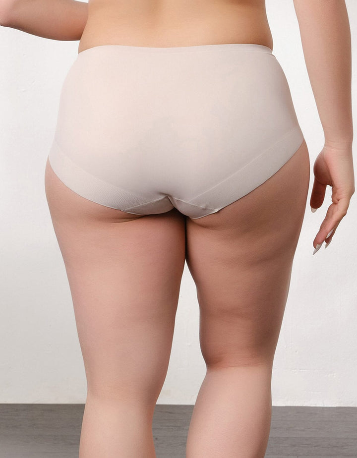 Smoothing Boyleg Panty Panty Her own words 