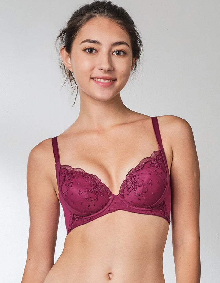 SMOOTH IT High Wing Lightly Lined Lace Bra Bra Her own words Red Plum 75B 