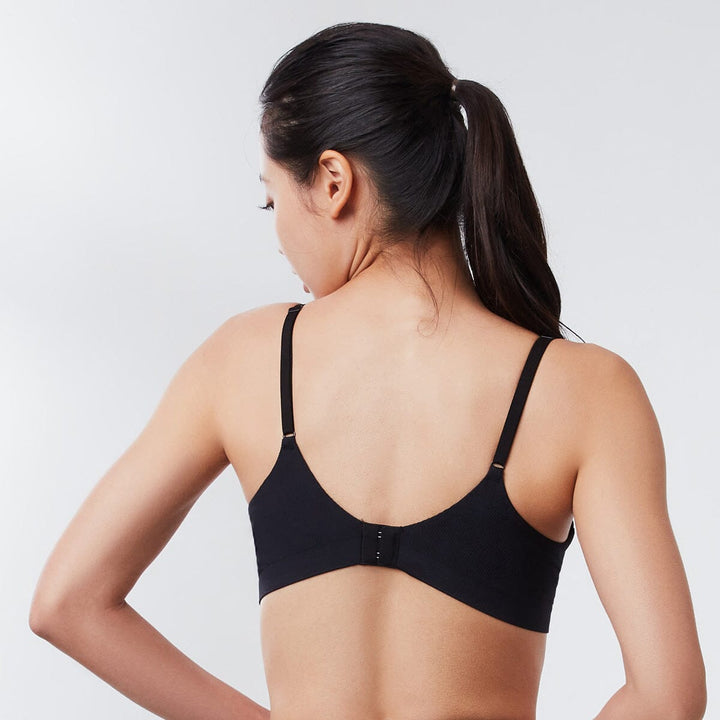 Sustainable REherbafoam™ & REextraSkin™ W-Shape Support Seamless Knit Lightly Lined Bra Bra Her Own Words 