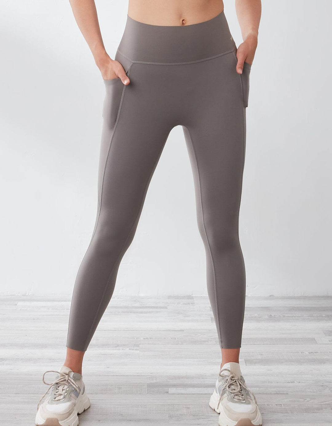 FLOAT Mid-Waist Cropped Petite Sports leggings Leggings Her own words SPORTS 